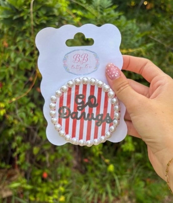 Go Dawgs red stripes pearl edge - University of Georgia inspired button
