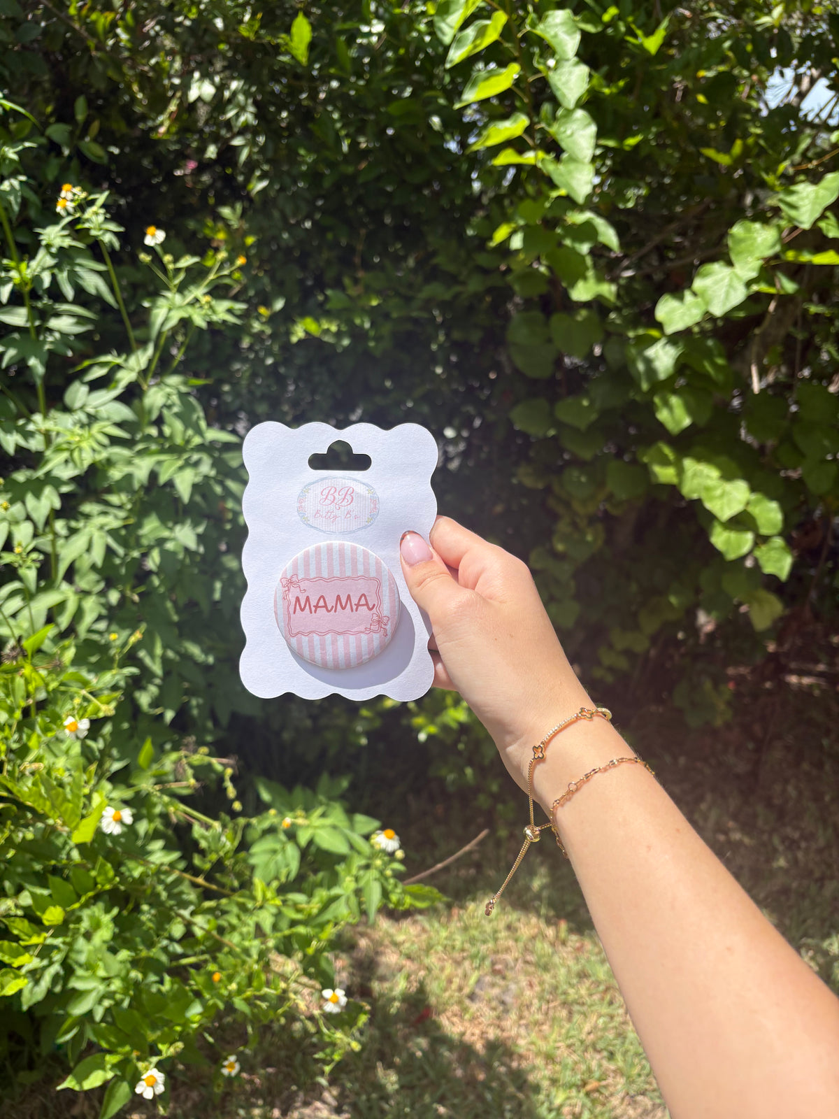 Mama - Pink Bow Button